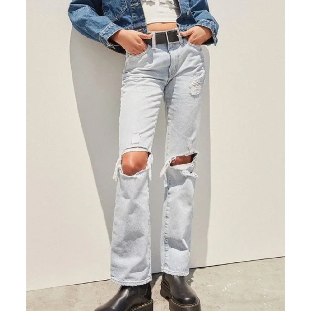 BDG Urban Outfitters Bootcut Jean Light Wash Y2K Grunge Distressed Size 26